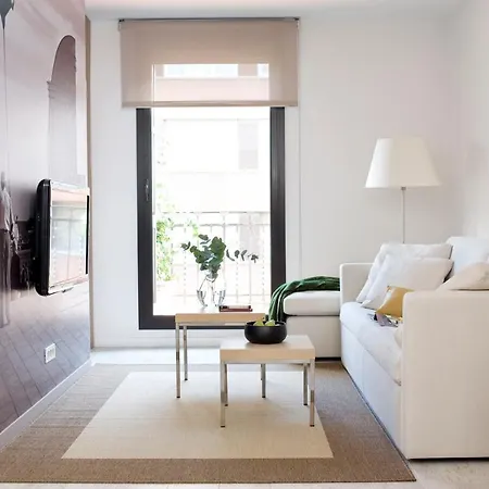 Eric Voekel Boutique - Sagrada Familia * Barcelona