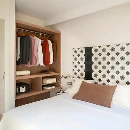 Eric Voekel Boutique - Sagrada Familia Appartement