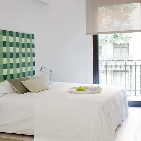 Eric Voekel Boutique - Sagrada Familia Apartment Barcelona